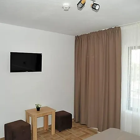 Ancora 3* 에포리수드